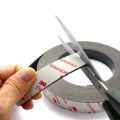 CINTA MAGNÉTICA ADHESIVA 19 mm GROSOR 1,5 mm 2