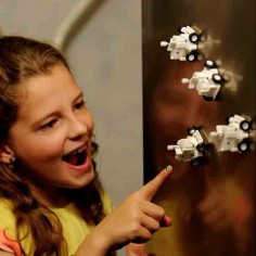 Vehículo Robot Magnético KidzLabs 4M 2