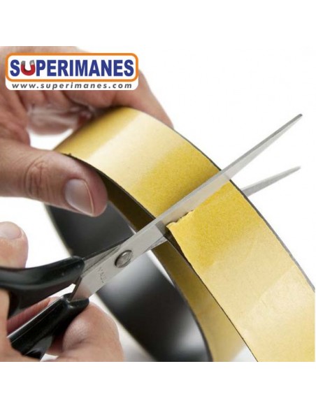 CINTA MAGNÉTICA ADHESIVA 50 mm GROSOR 1,5 mm