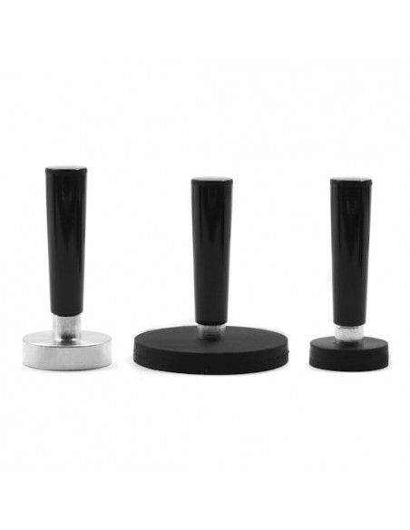 Mango de apriete plástico M4 instalado en imanes cilíndricos