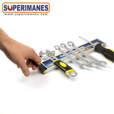 PORTAHERRAMIENTA CON ASA 30CM