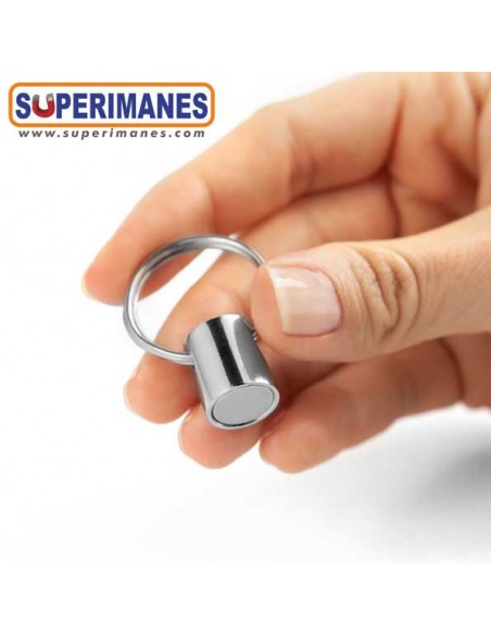 LLAVERO MAGNÉTICO