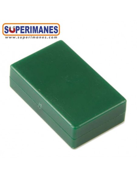 IMÁN FUNDA PLÁSTICO 26x16x7MM COLORES